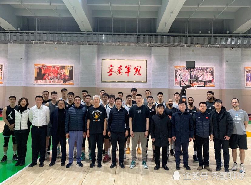 若伊纳西奥离队，那么葡萄牙体育有意引进法马利康的21岁中卫奥塔维奥来顶替其位置。